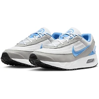 Baskets Nike Air Max Verse blanches unisexes de Caroline du Nord