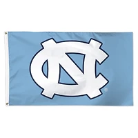 Drapeau WinCraft de luxe simple face avec logo principal de l'équipe des Tar Heels de Caroline du Nord (3' x 5')