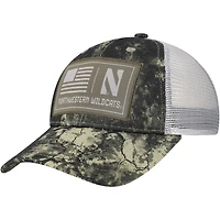 Casquette de camionneur Blitzing Performance camouflage Northwestern Wildcats pour homme de la collection Freedom d'Under Armour