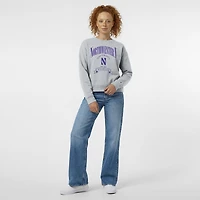Sweat-shirt à col rond Powerblend gris chiné pour femme, modèle Champion, avec écusson académique des Northwestern Wildcats.