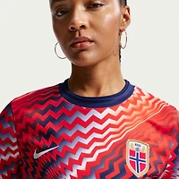 Maillot d'avant-match Nike rouge féminin de l'équipe nationale Norvège 2026