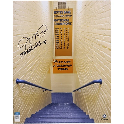 Photo dédicacée de Joe Montana, joueur des Fighting Irish de Notre Dame, 40 x 50 cm, avec inscription « Champions nationaux 1977 ».
