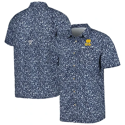 Men's Columbia Navy Notre Dame Fighting Irish Super Slack Tide Omni-Shade Team Button-Up Shirt