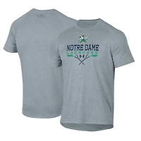 T-shirt de performance raglan gris Under Armour Notre Dame Fighting Irish pour homme