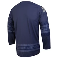 Maillot de hockey réplique l'équipe irlandaise Fighting Irish Notre Dame pour homme la marine Under Armour