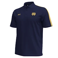 Polo Under Armour Notre Dame Fighting Irish Pinnacle Performance pour hommes, bleu marine
