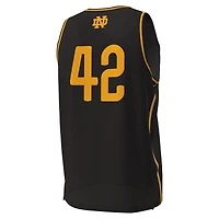 Maillot de basket-ball noir Under Armour n° 42 des Fighting Irish Notre Dame pour homme The Bend