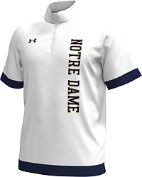 T-shirt blanc Under Armour pour homme avec fermeture éclair quart de tour sur le terrain Notre Dame Fighting Irish 2024