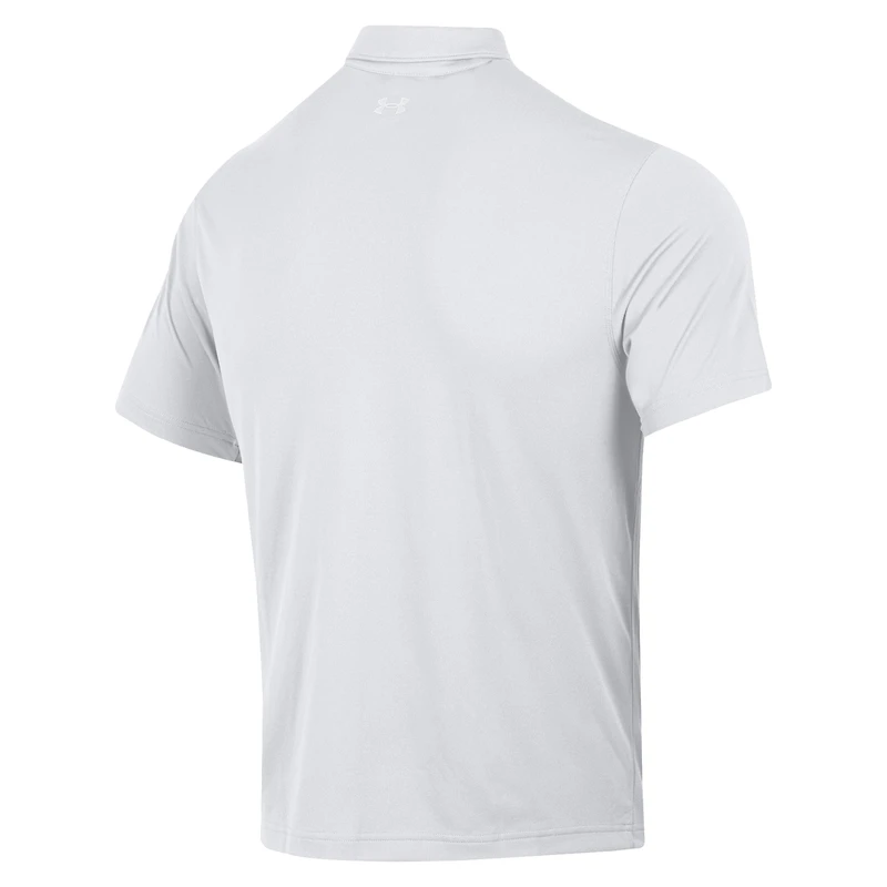 Polo piqué Under Armour blanc pour homme, modèle Leprechaun T2G, de l'équipe basketball Notre Dame Fighting Irish.