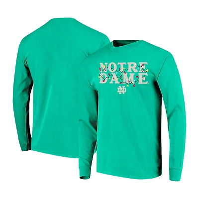T-shirt unisexe à manches longues Kelly Green Notre Dame Fighting Irish String Lights Comfort Color Image One