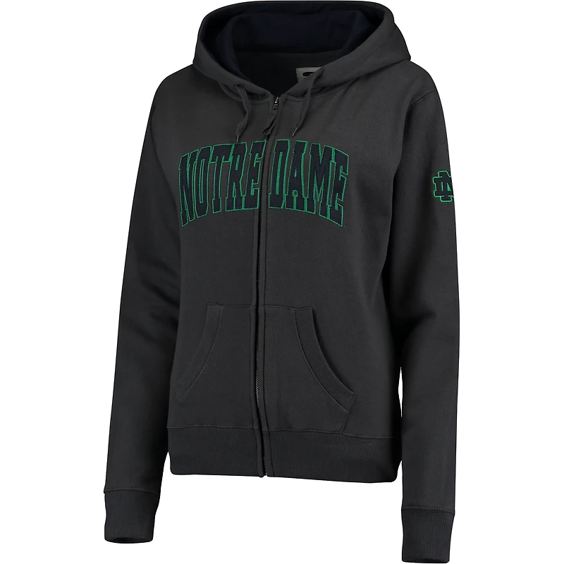 Sweat à capuche zippé pour femme, couleur anthracite, avec inscription en arc de cercle « Notre Dame Fighting Irish ».