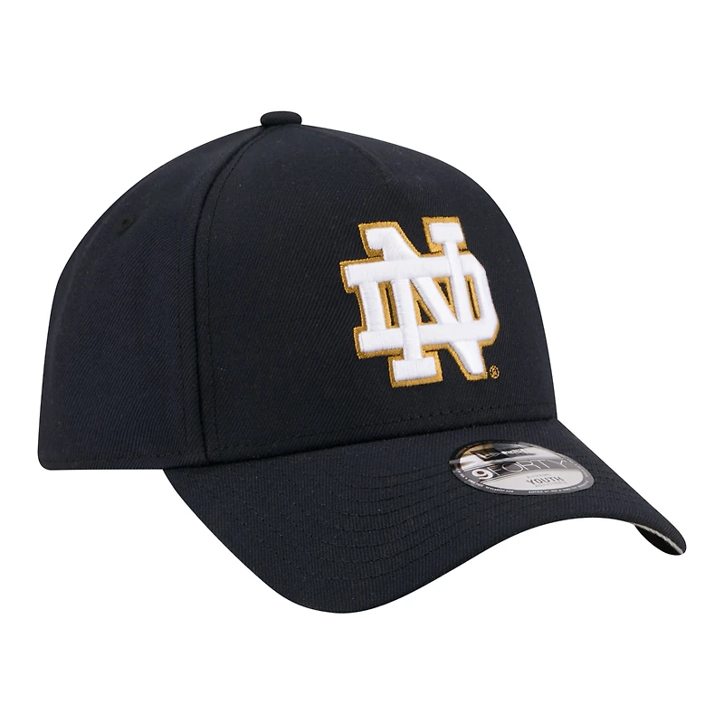 Casquette ajustable New Era bleu marine Notre Dame Fighting Irish 9FORTY pour jeunes