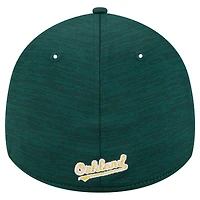 Men's New Era Green Oakland Athletics Tech 39THIRTY Flex Hat