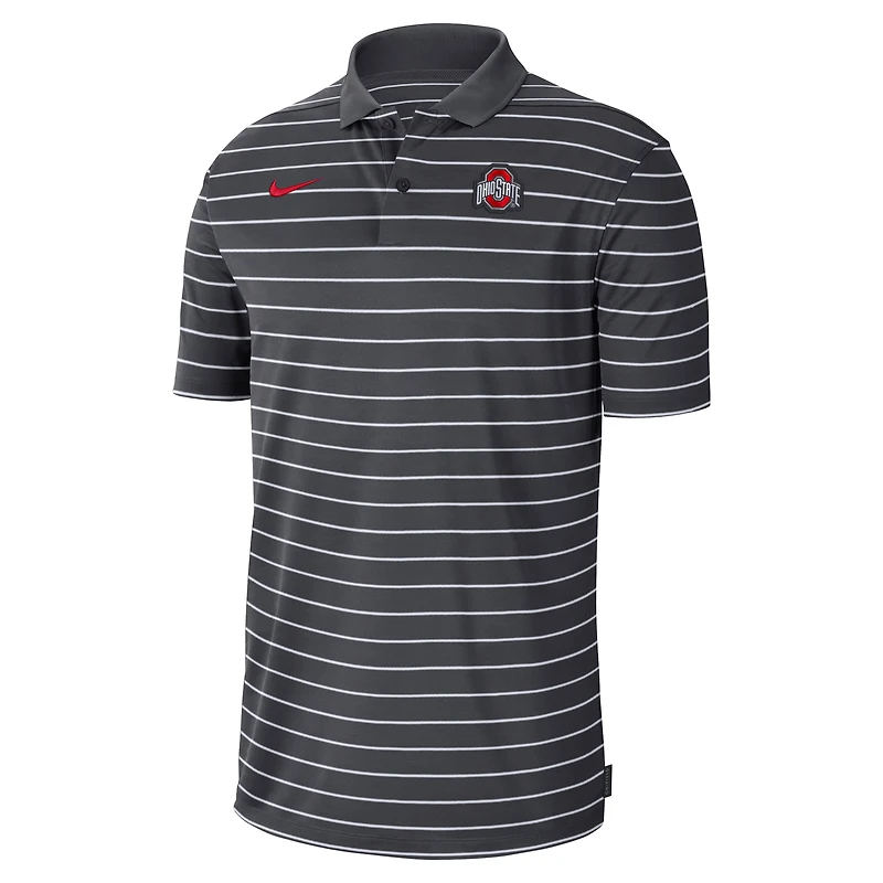 Polo de performance des entraîneurs début saison 2022 Nike anthracite pour hommes l'Ohio State Buckeyes