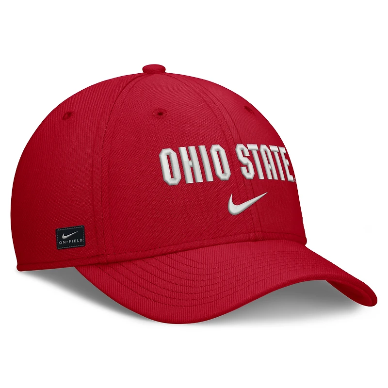 Casquette Nike Scarlet Ohio State Buckeyes Rise On-Field SwooshFlex Dri-FIT Flex pour homme