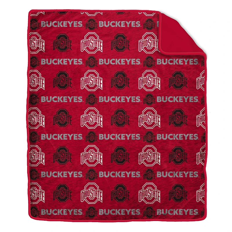 Couverture en fausse fourrure Pegasus Ohio State Buckeyes ton sur ton 60" x 70"