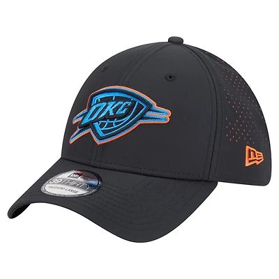 Casquette New Era Oklahoma City Thunder Night 39THIRTY Flex noire pour homme