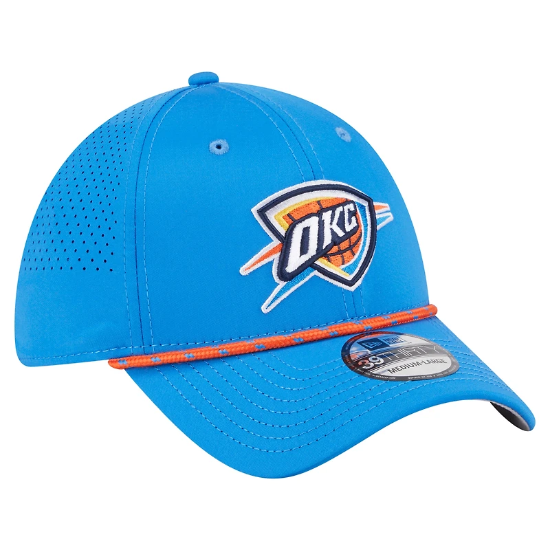 Casquette New Era bleue Oklahoma City Thunder Featherweight Poly Rope Flex 39Thirty pour homme