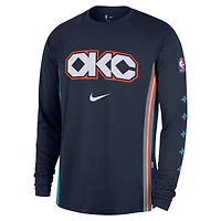 T-shirt d'entraînement à manches longues Nike bleu marine Oklahoma City Thunder 2025/26 Edition Authentic Pregame Dri-FIT pour homme