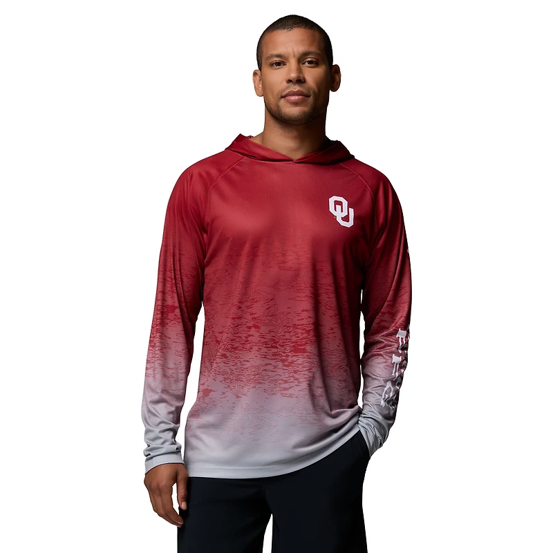 Men's Columbia Crimson Oklahoma Sooners PFG Gradient Water Super Terminal Tackle Hoodie Omni-Wick T-Shirt