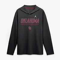 Men's Jordan Brand Crimson Oklahoma Sooners 2026 Sideline Lightweight Long Sleeve Hooded Dri-FIT Top