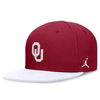 Casquette ajustée Performance avec logo de l'équipe Oklahoma Sooners Jordan Brand pour homme, cramoisi/blanc