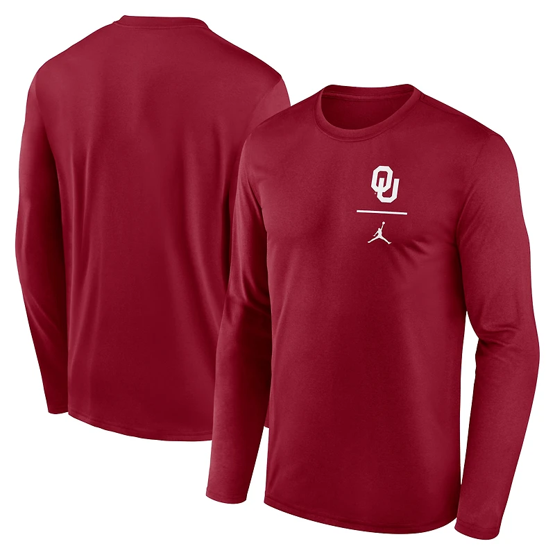 T-shirt Jordan Brand Crimson Oklahoma Sooners Primary Stack Legend Performance à manches longues pour homme