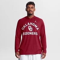 T-shirt à capuche manches longues Jordan Brand Crimson Oklahoma Sooners Primetime Arch Tri-Blend Dri-FIT pour homme
