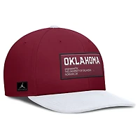 Men's Jordan Brand White/Crimson Oklahoma Sooners 2025 On-Field Patch Pro Dri-FIT Snapback Hat