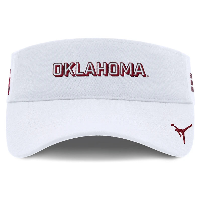 Visière ajustable Jordan Brand blanche pour homme des Oklahoma Sooners 2025 On-Field Gameday Performance Ace