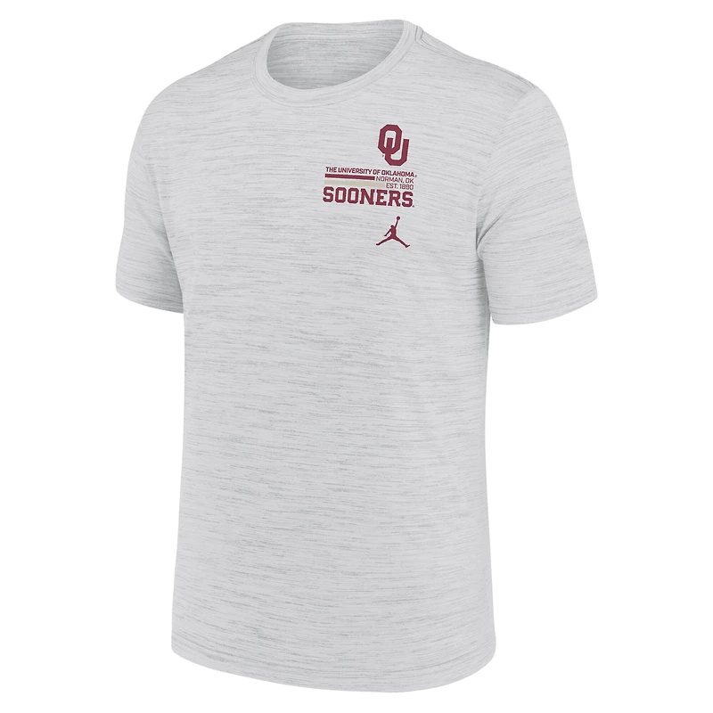 T-shirt Jordan Brand blanc pour homme, modèle Velocity Stacked Performance des Oklahoma Sooners