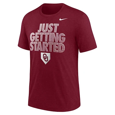T-shirt Nike Crimson Oklahoma Sooners 2026 NCAA Baseball Men's College World Series Dugout Tri-Blend pour homme