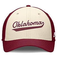Casquette Nike Legacy Swooshflex Dri-FIT pour homme, coloris naturel/cramoisi Oklahoma Sooners