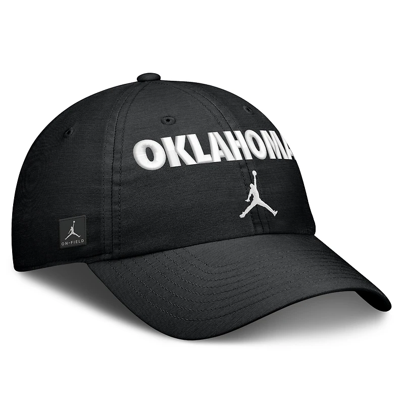 Unisex Jordan Brand Black Oklahoma Sooners 2026 On-Field Gameday Club Adjustable Hat