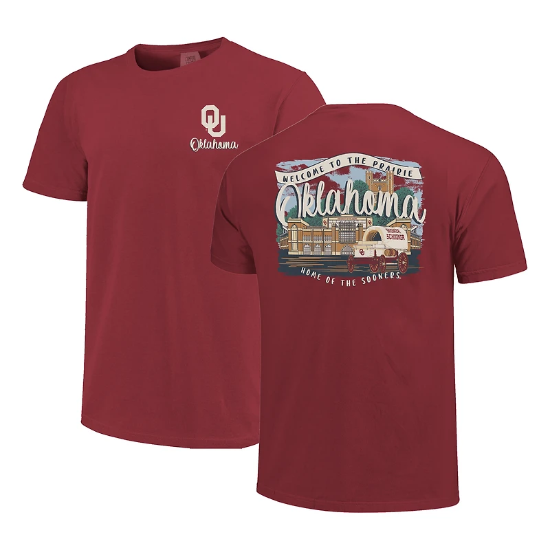 T-shirt confort pour femme Crimson Oklahoma Sooners, couleurs du campus, avec inscription « Scène de campus »