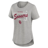 T-shirt tri-blend Jordan Brand Heather Grey pour femme avec logo Mantra sur le campus local des Sooners de l'Oklahoma