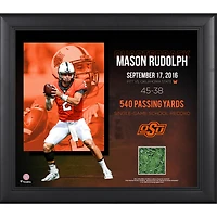 Mason Rudolph Oklahoma State Cowboys encadré 15" x 17" avec du gazon utilisé lors du match du stade Boone Pickens