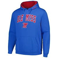Sweat à capuche Colosseum bleu poudré pour homme, modèle Ole Miss Rebels, avec logo et arche.
