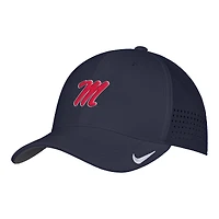Casquette Nike bleu marine Ole Miss Rebels 2025 Performance Flex pour homme