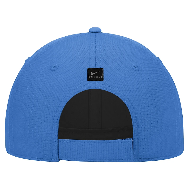 Casquette ajustable Nike Ole Miss Rebels 2025 On-Field Club Performance bleu poudre pour homme