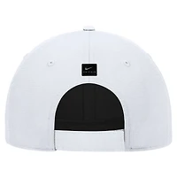 Casquette réglable Nike Ole Miss Rebels 2024 Sideline Club blanche pour homme