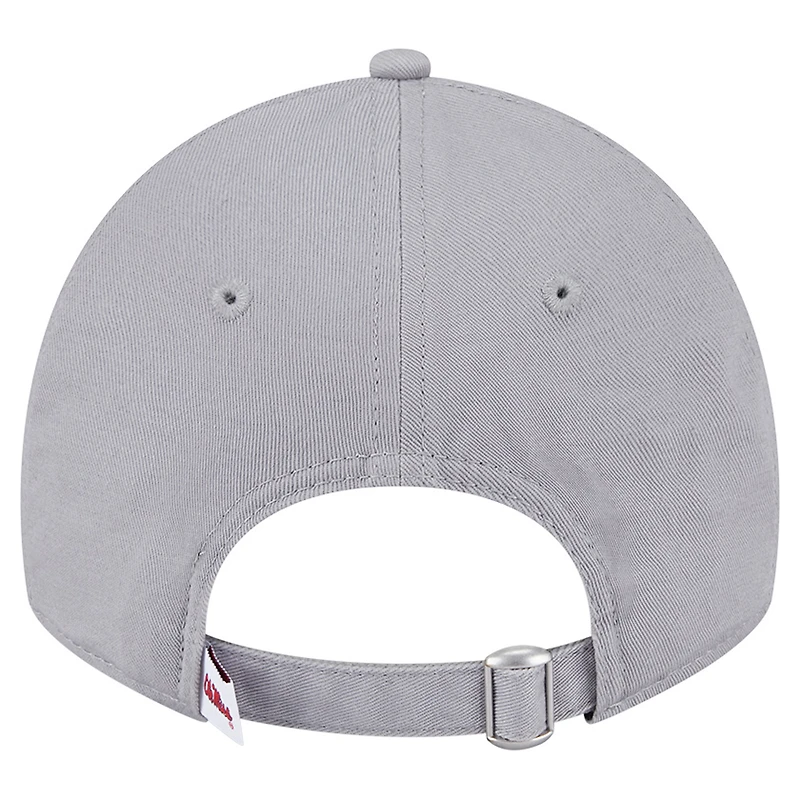 Casquette ajustable 9TWENTY avec logo Ole Miss Rebels de New Era pour femme, grise