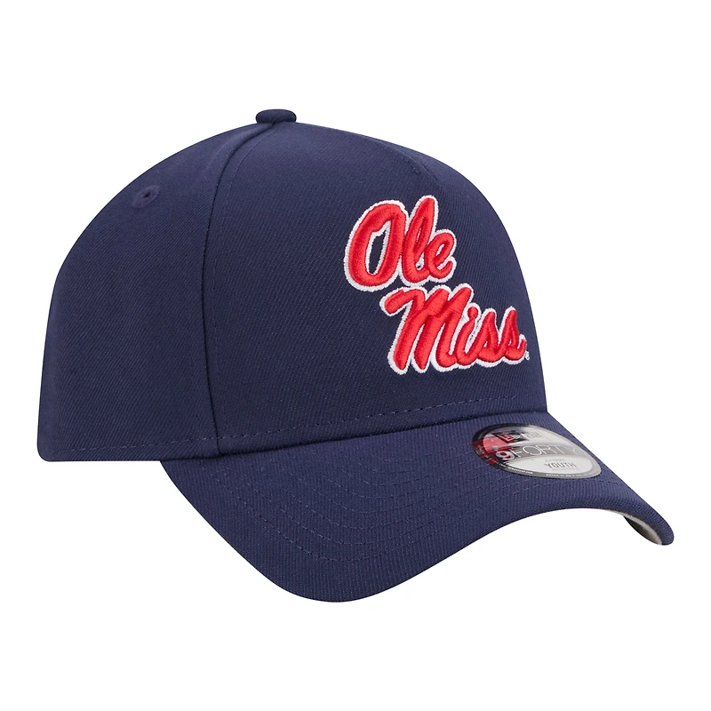 Casquette ajustable New Era bleu marine Ole Miss Rebels 9FORTY pour jeunes