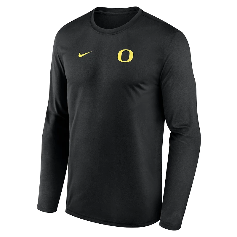 Men's Nike Black Oregon Ducks 2026 Sideline Small Logo Legend Dri-FIT Long Sleeve T-Shirt