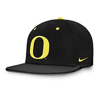 Men's Nike Black Oregon Ducks Dugout True Dri-FIT Fitted Hat
