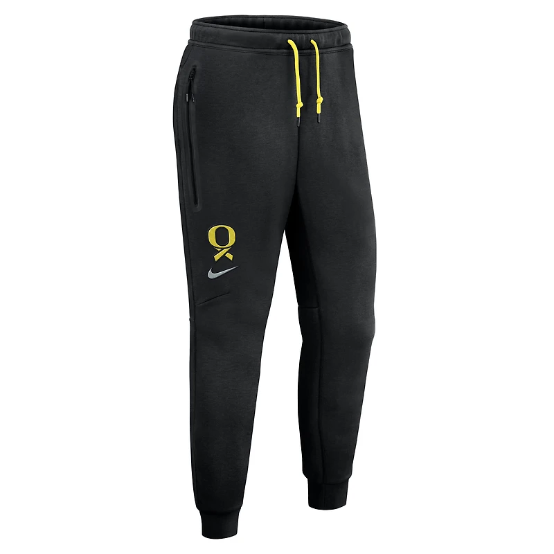 Men's Nike  Black Oregon Ducks Tech Fleece Jogger Pants