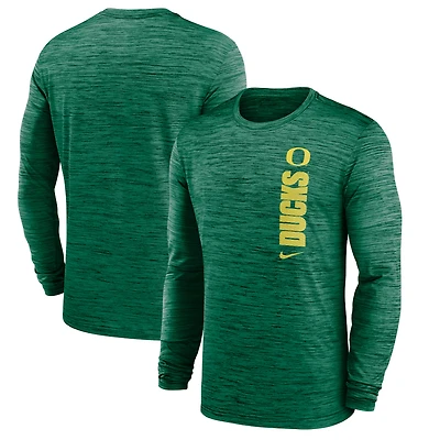 T-shirt Nike vert à manches longues Oregon Ducks 2024 Sideline Velocity Dri-FIT pour homme