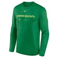 Men's Nike Green Oregon Ducks 2025 Courtside Basketball Shootaround Legend Dri-FIT Long Sleeve T-Shirt