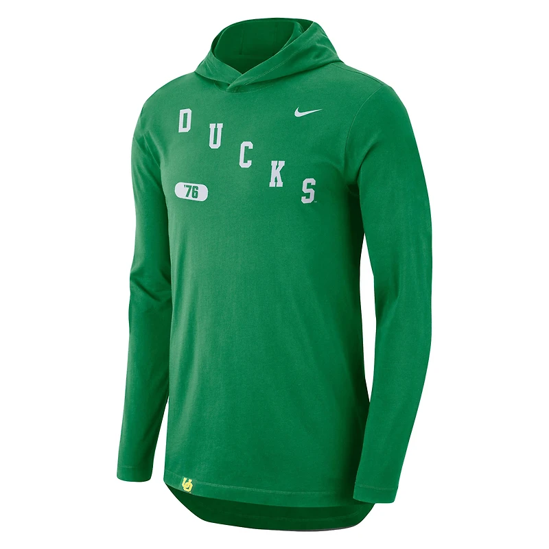 Men's Nike Green Oregon Ducks Team Performance Long Sleeve Hoodie T-Shirt