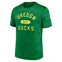 T-shirt de performance Nike vert Oregon Ducks Velocity Mascot pour homme